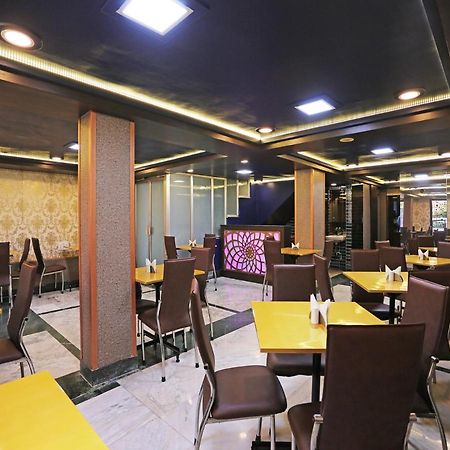 Oyo 1126 Hotel Bengal Inn Kolkata Ngoại thất bức ảnh